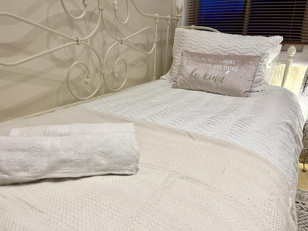 City Link - Mapperley Park Suite - Free Parking,Tram&Busroutes,Hswifi,Upto9 By Kp Nottingham Extérieur photo